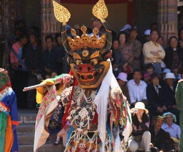 藏戏又被誉为藏文化的什么,藏戏的意思